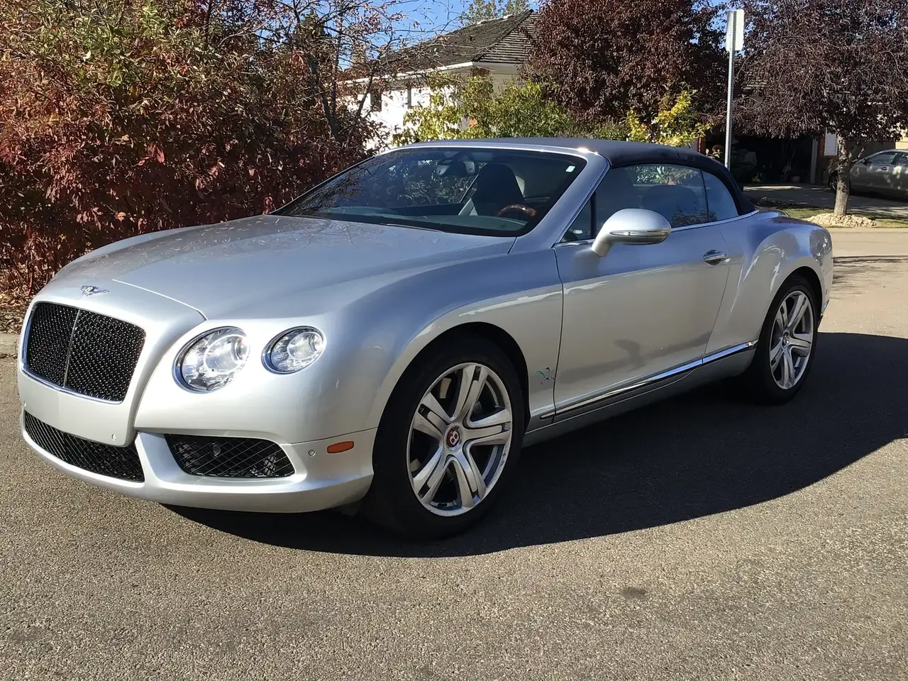 Bentley Continental GT снимка Bentley Continental GT