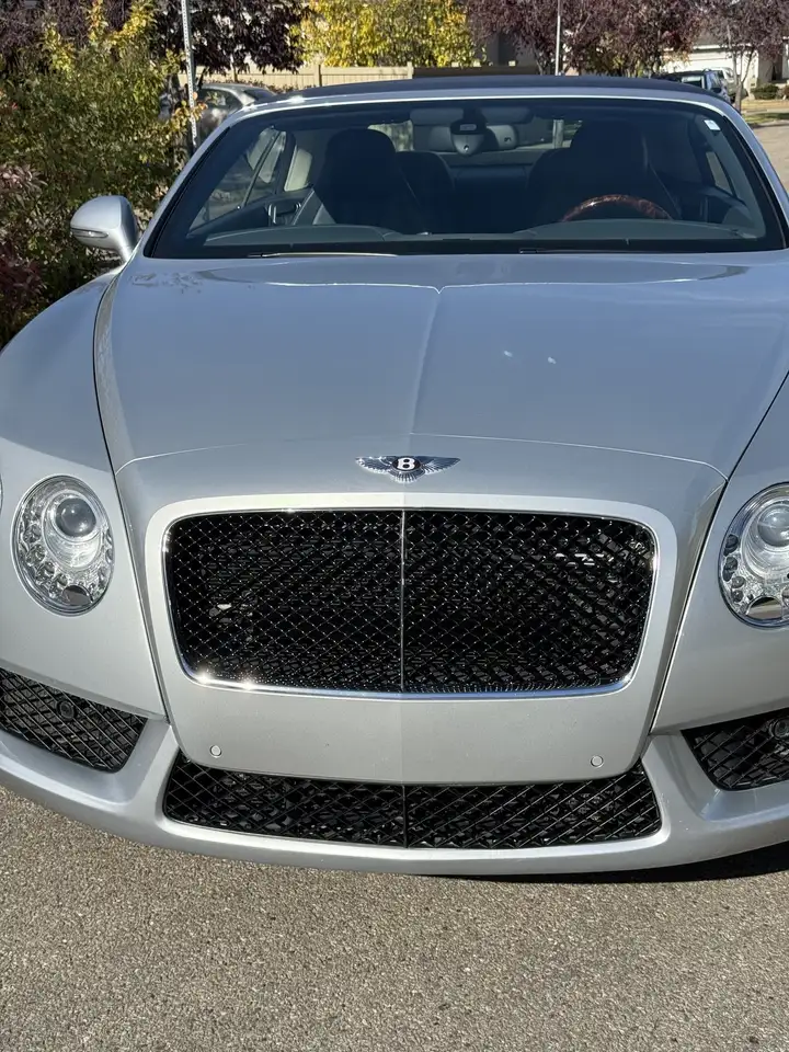 Bentley Continental GT снимка Bentley Continental GT