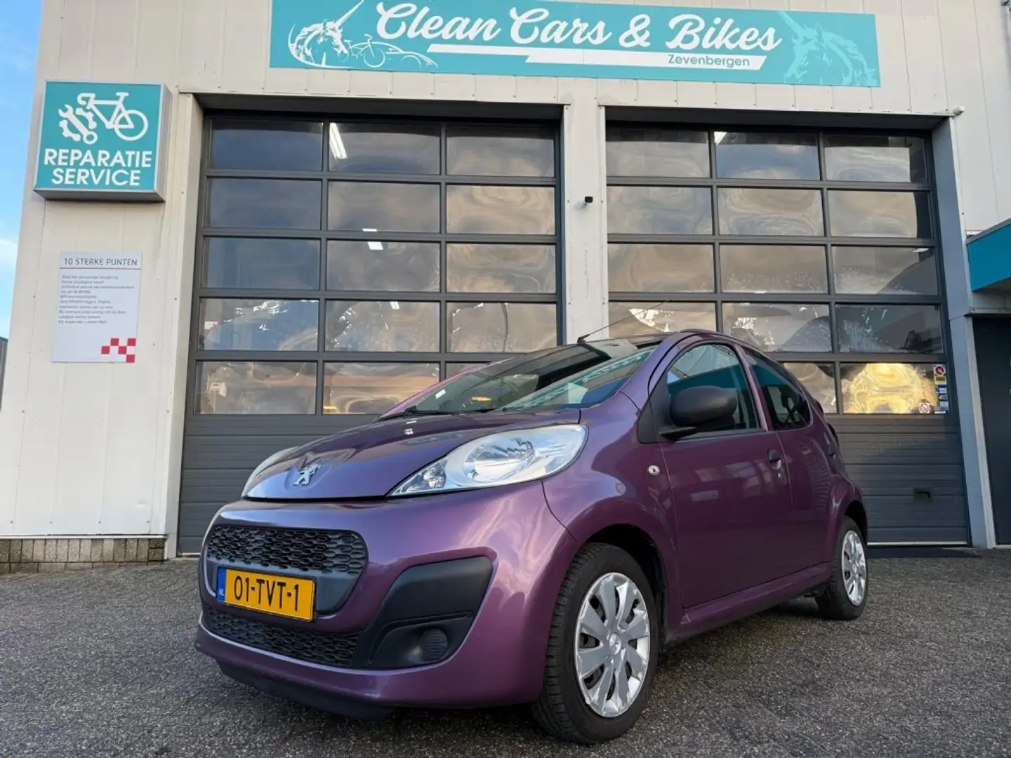 Peugeot 107 1.0 Access Accent Violett - 1