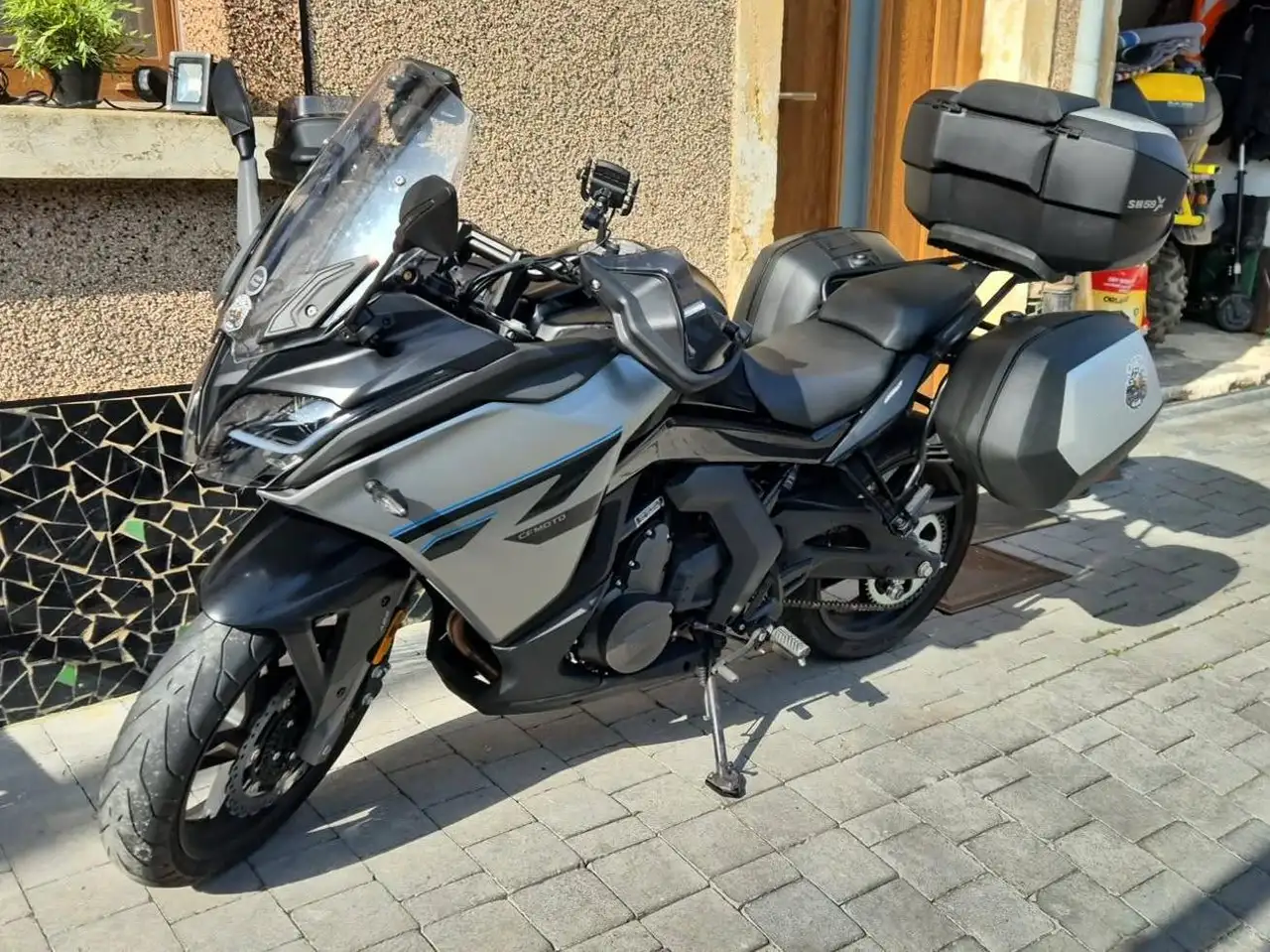 Cfmoto 650GT