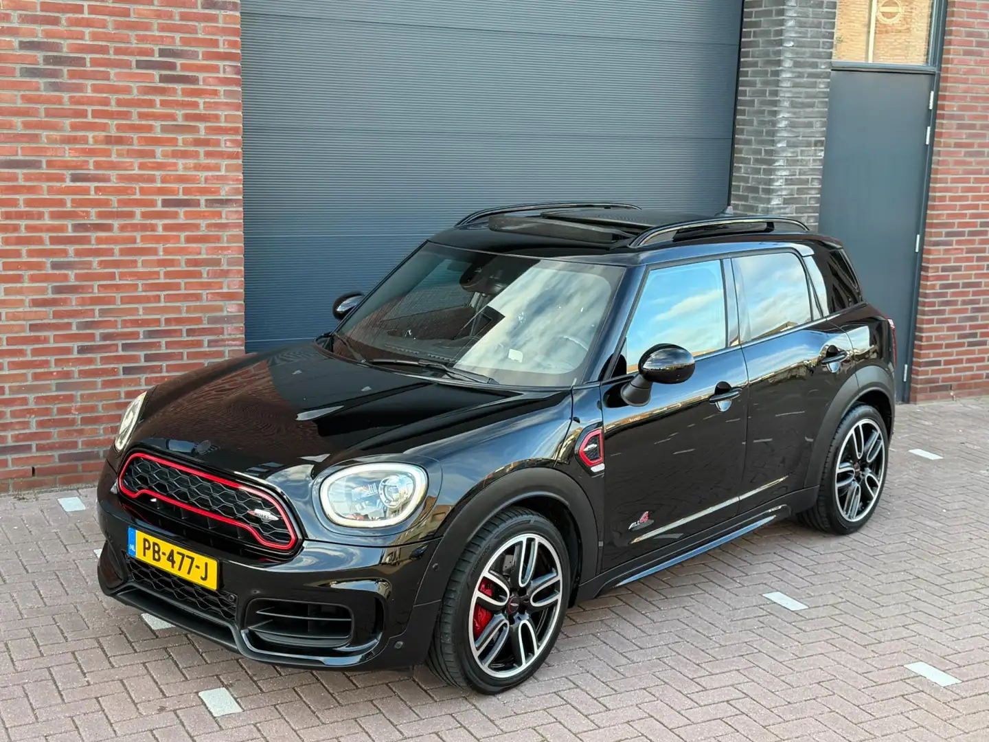MINI John Cooper Works Countryman Mini 2.0 ALL4 Chili 231PK | LED | LEDER | PANO | H Noir - 2