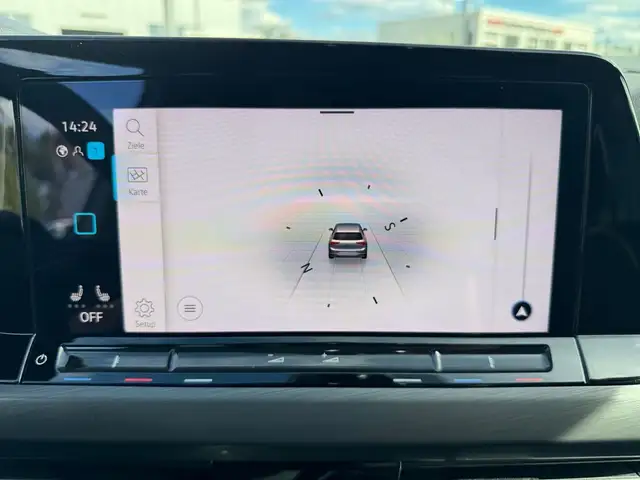Volkswagen Golf view 17
