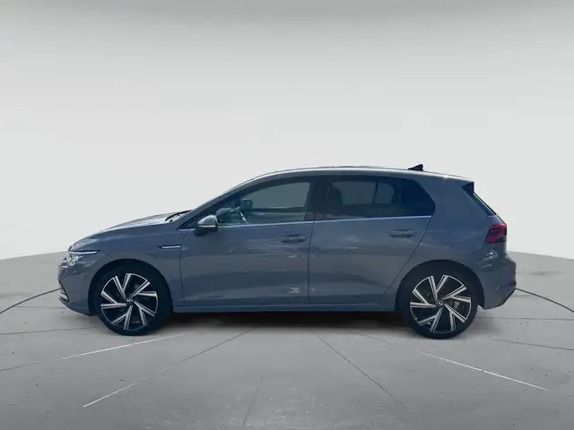 Volkswagen Golf view 6