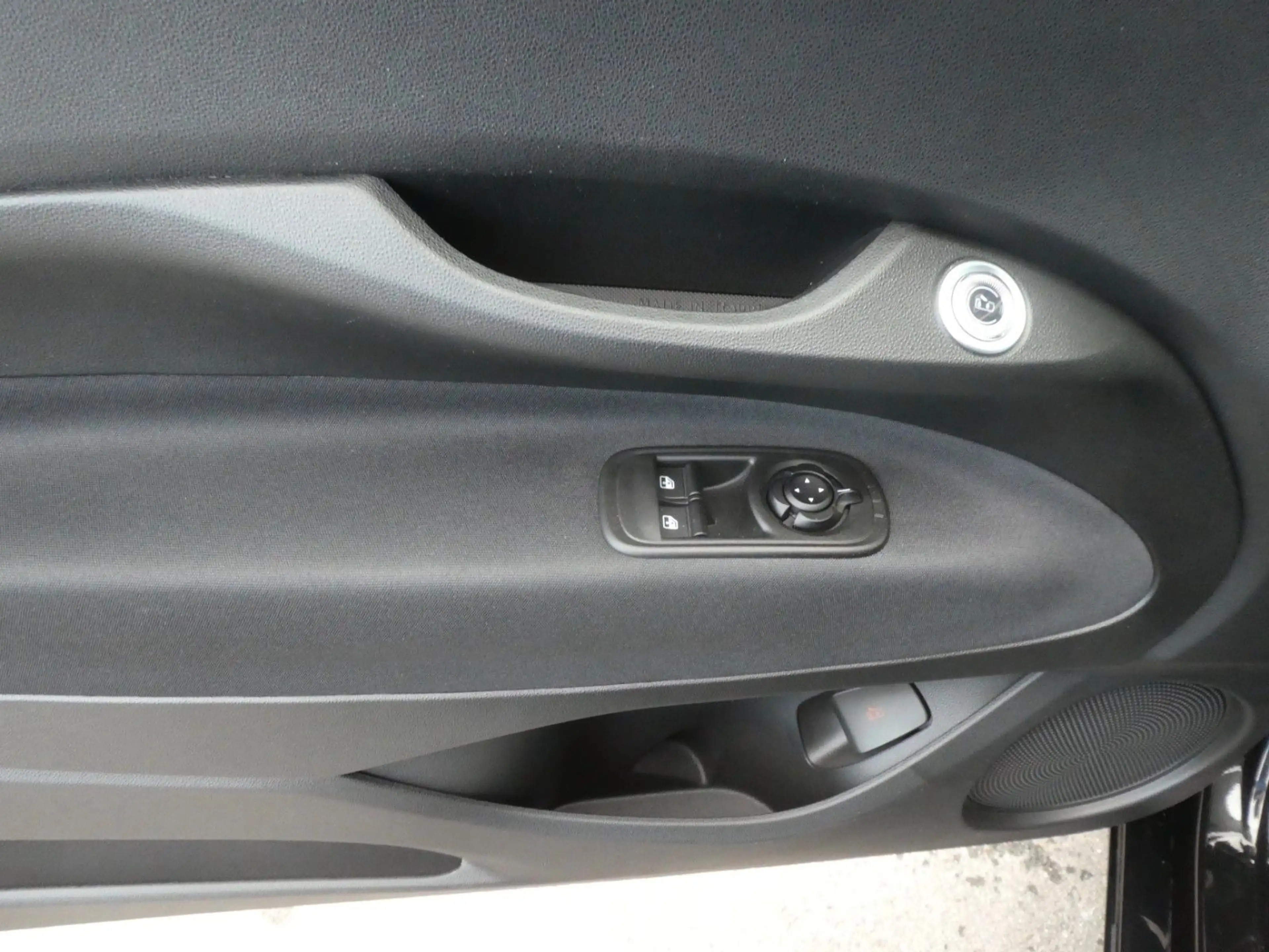 Fiat 500e 500 e Basis Klima, SHZ, PDC, Kamera — photo 11
