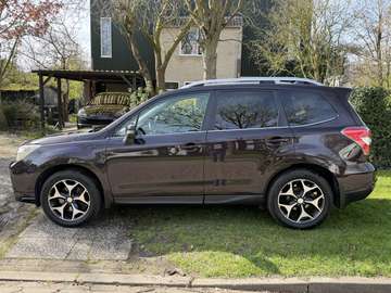 2.0XT Lineartronic Platinum