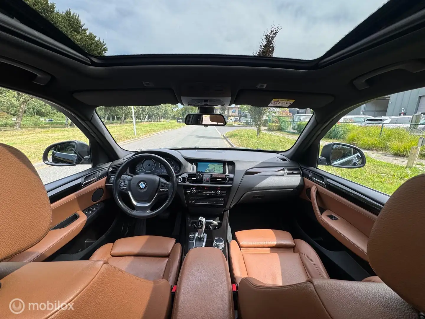 BMW X3 sDrive20i High Executive Automaat Pano Navi Schwarz - 2