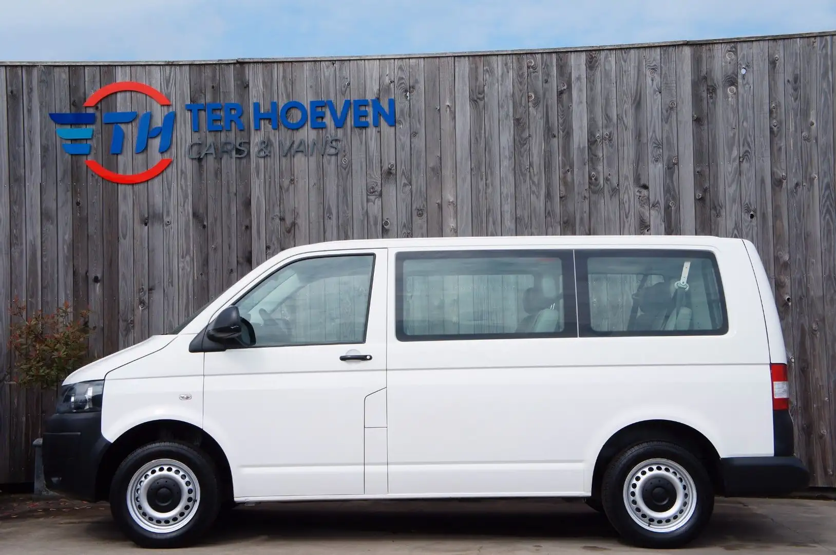 Volkswagen T5 Transporter 2.0 TDi 9-Sitzer Klima AHK 62KWE5 Blanc - 1
