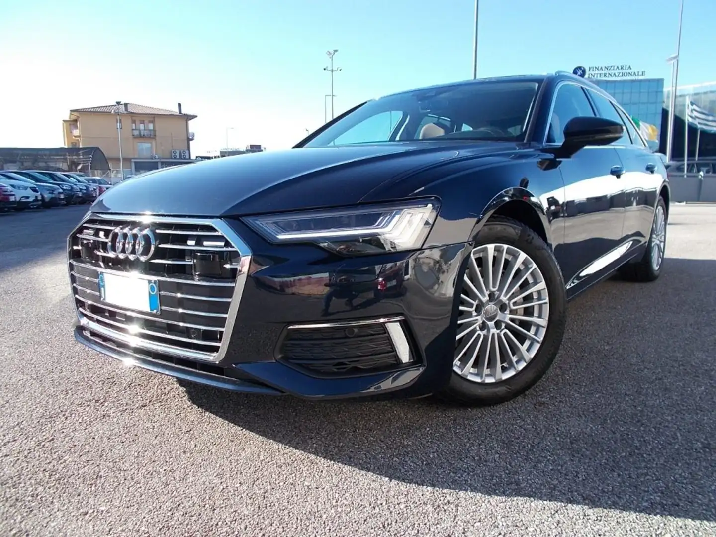 Audi A6 Avant 40 2.0 TDI MHEV quattro ultra S tronic Sport Bleu - 2
