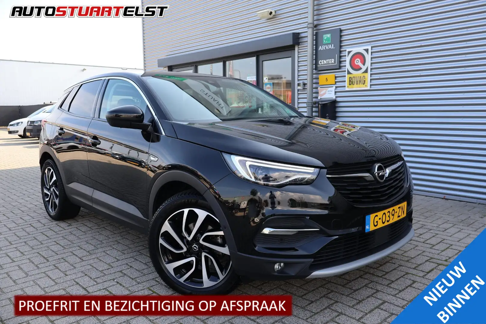 Opel Grandland X 1.2 Business Executive 2e Eigenaar | Dealer Onderh Zwart - 1