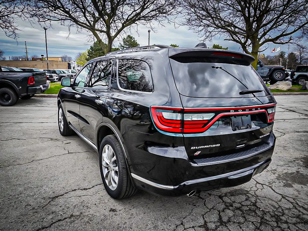 Dodge Durango снимка Dodge Durango