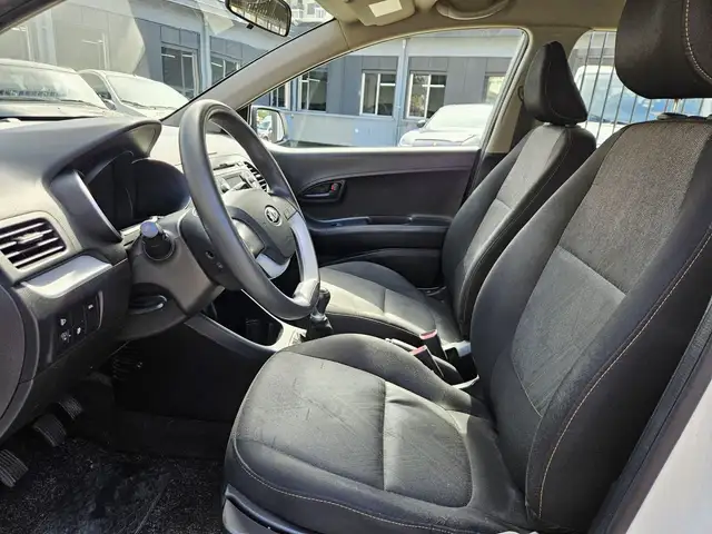 Kia Picanto view 7