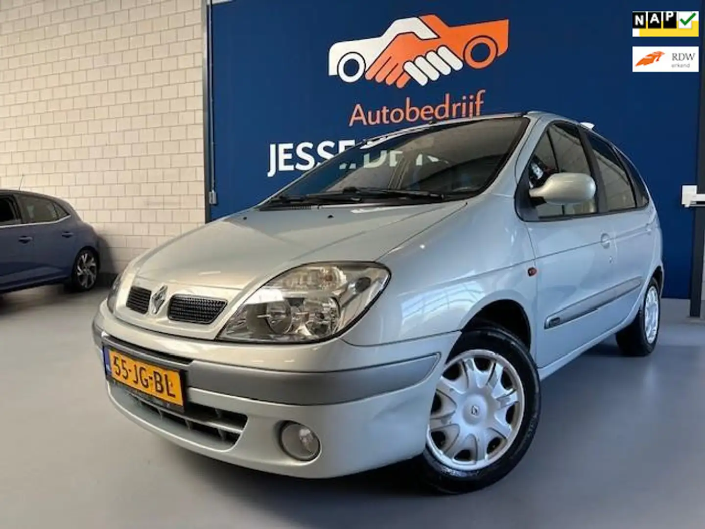 Renault Scenic 1.6-16V Authentique,bj.2002,kleur:grijs.Climate Co Grijs - 1