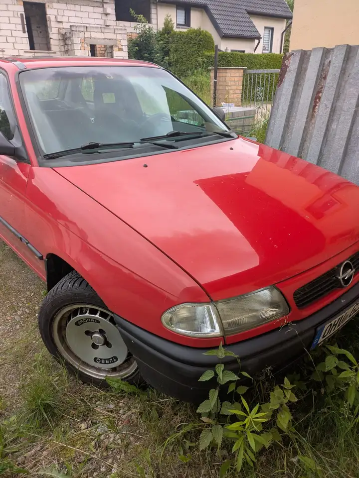 Opel Astra GL, foto 1
