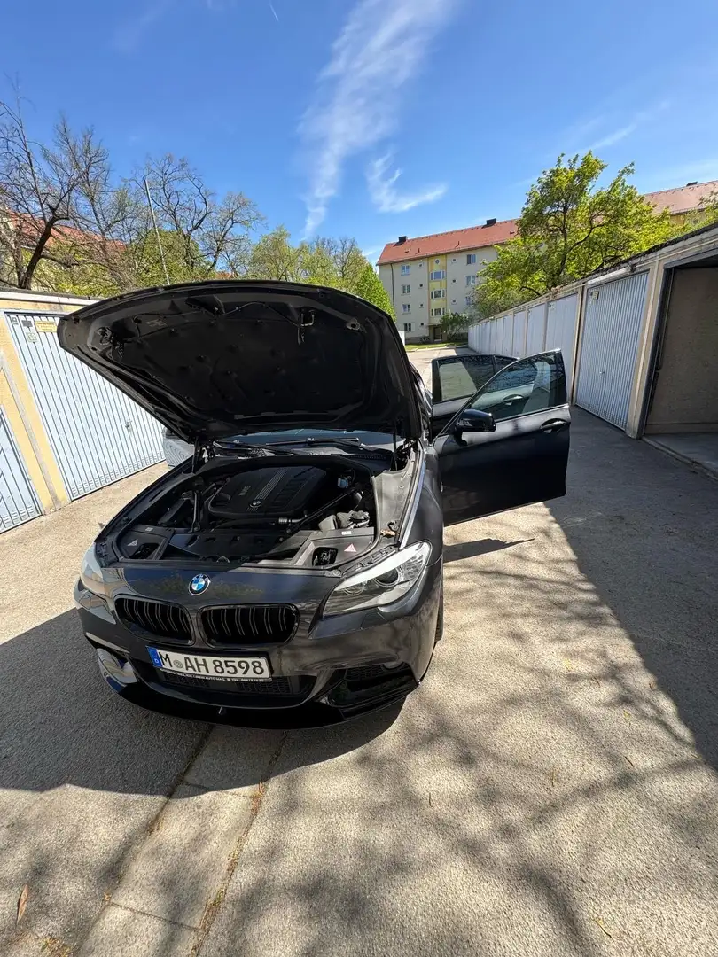 BMW 530 BMW F10 530d M-Paket - 1