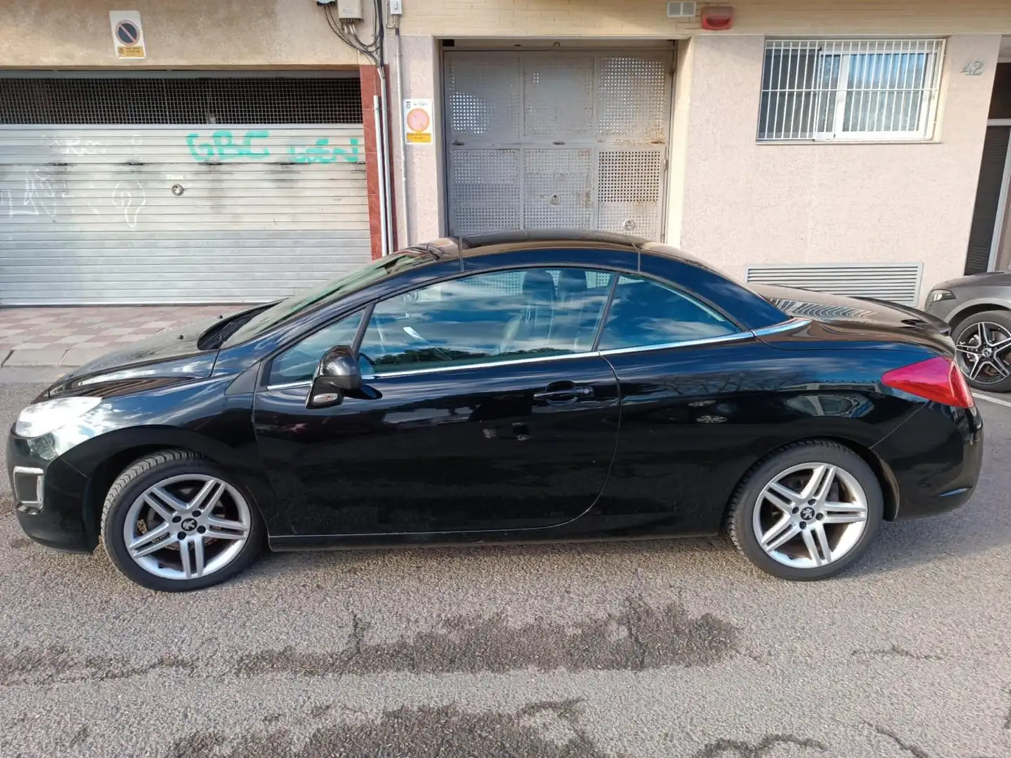 Peugeot 308 308 CC 1.6 VTi Negro - 1