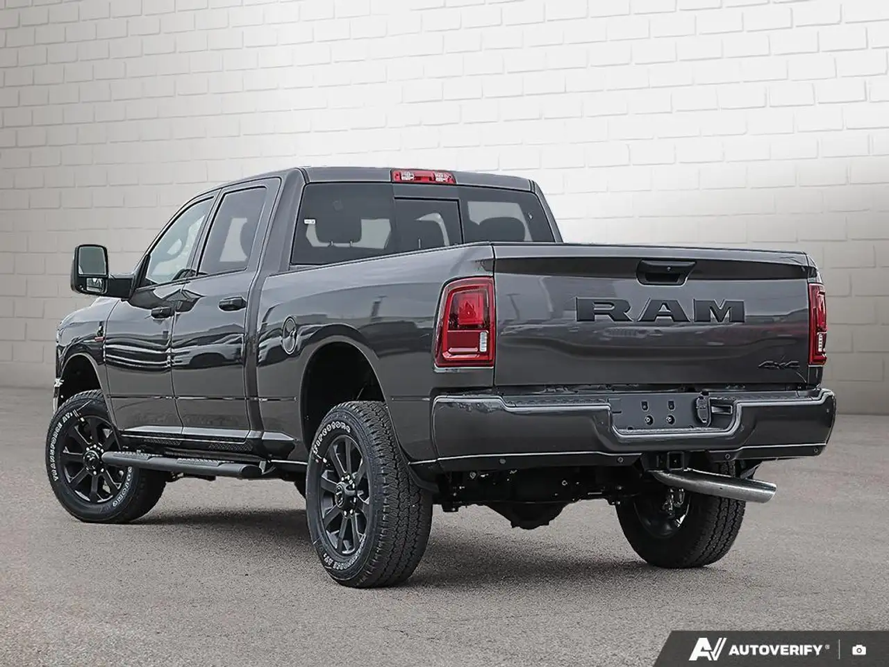 RAM 2500 снимка RAM 2500