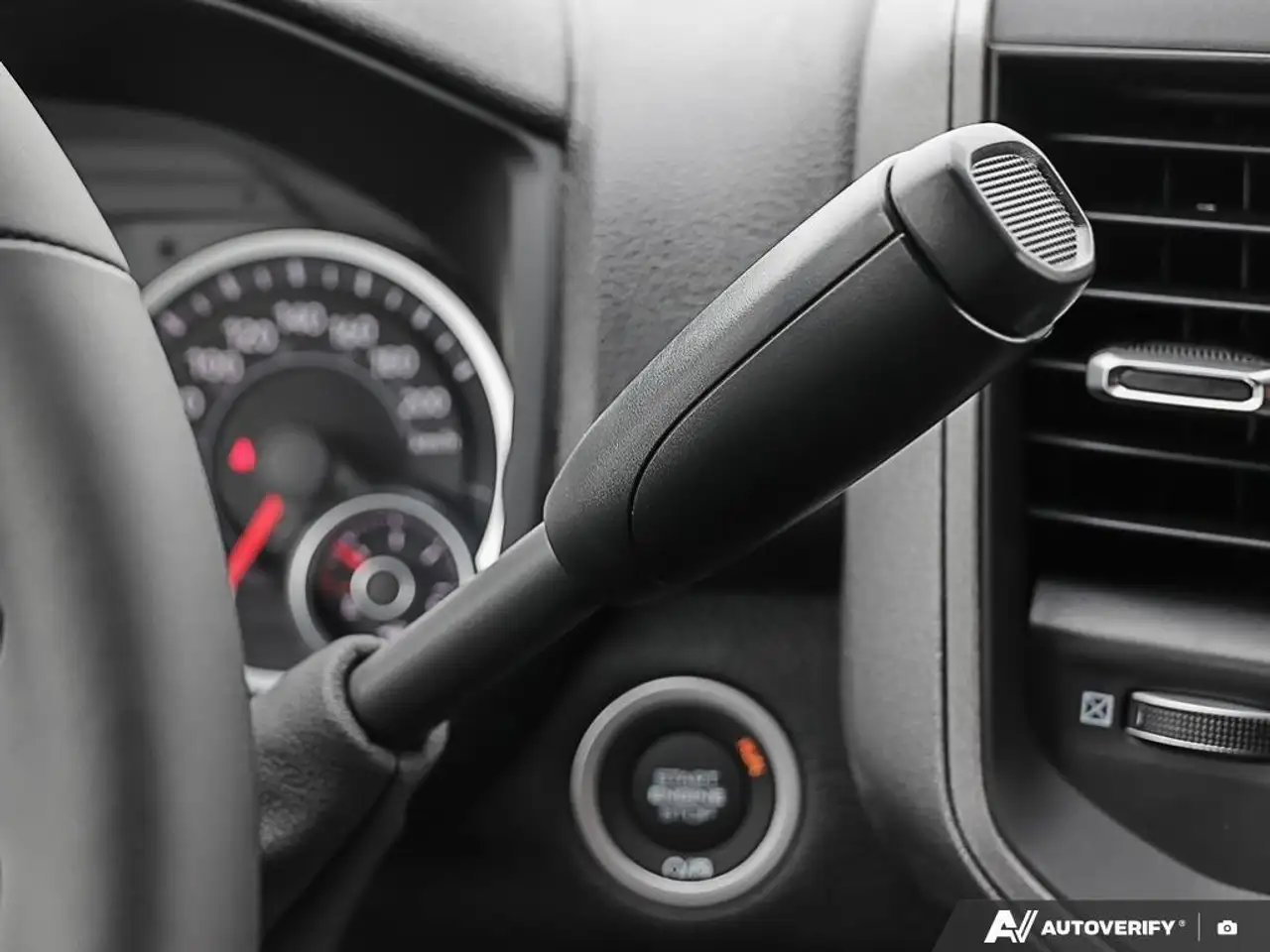RAM 2500 снимка RAM 2500