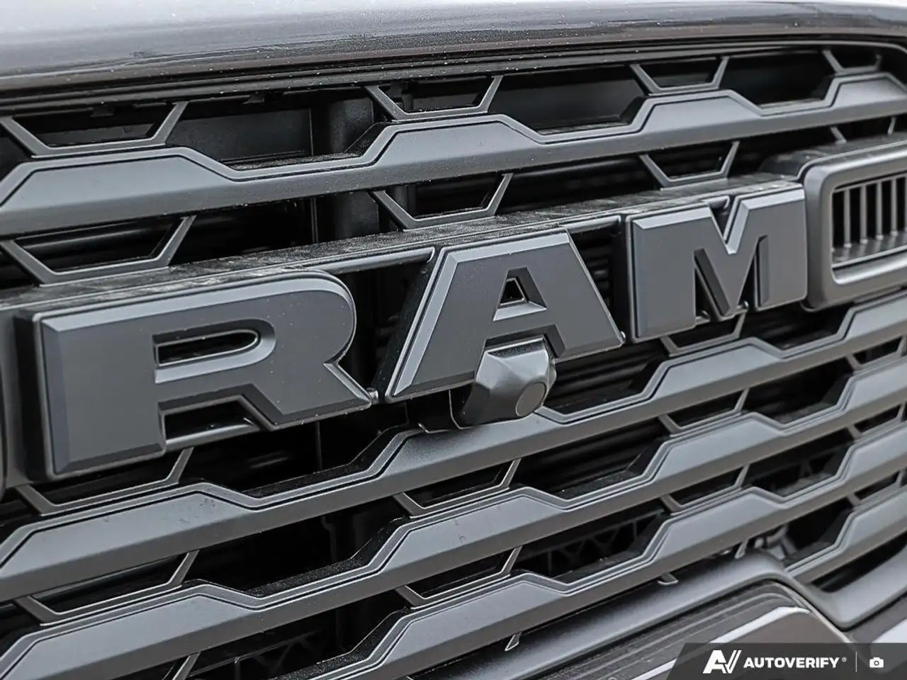 RAM 2500 снимка RAM 2500