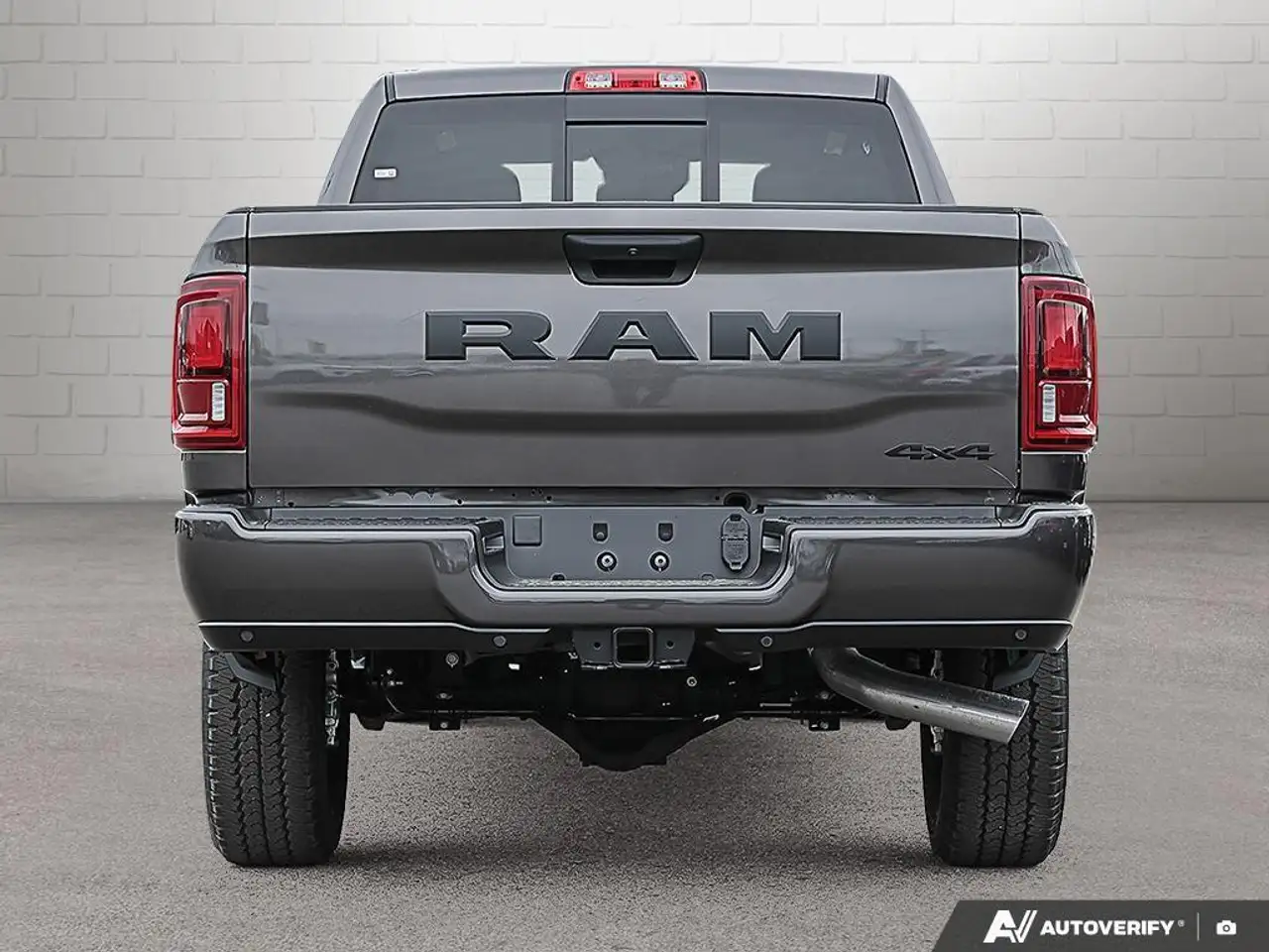 RAM 2500 снимка RAM 2500
