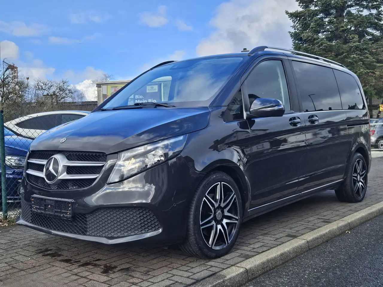 Mercedes-Benz V 300