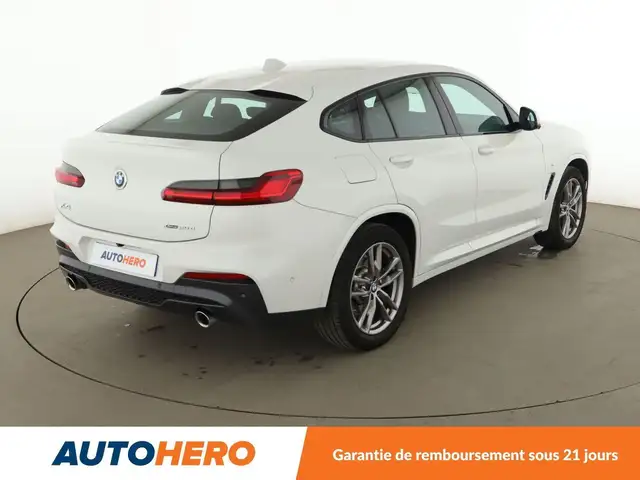 BMW X4 view 6