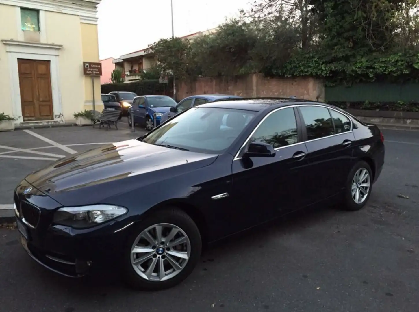 BMW 525 Serie 5 F10 Berlina 525d Eletta Albastru - 1