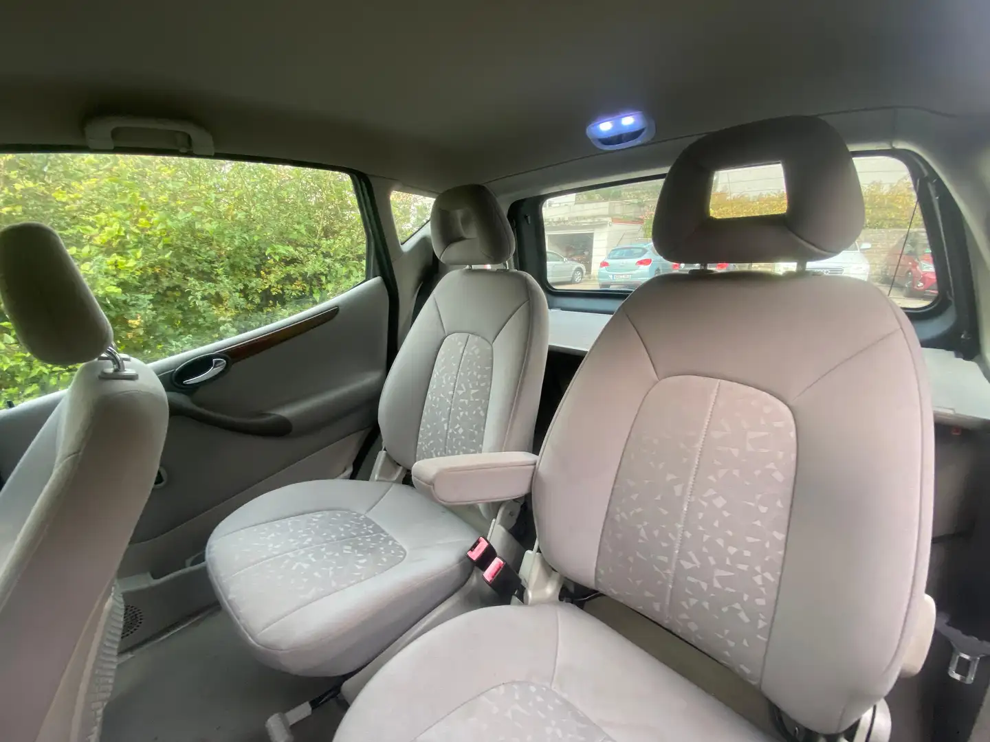 Mercedes-Benz A 190 Elegance - 2