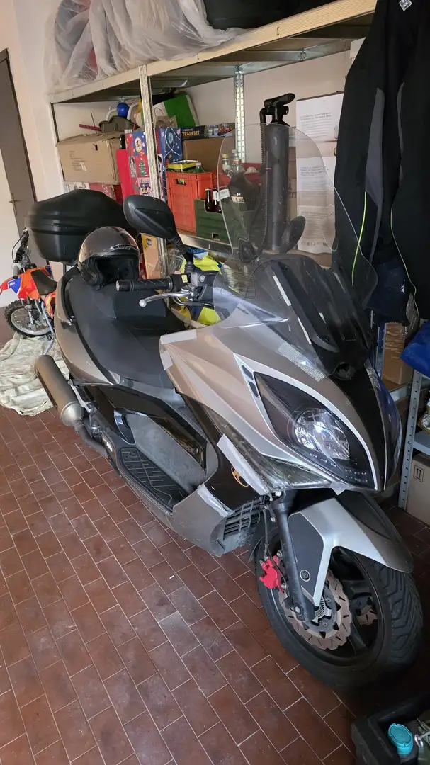 Kymco Xciting 500i r Gris - 2