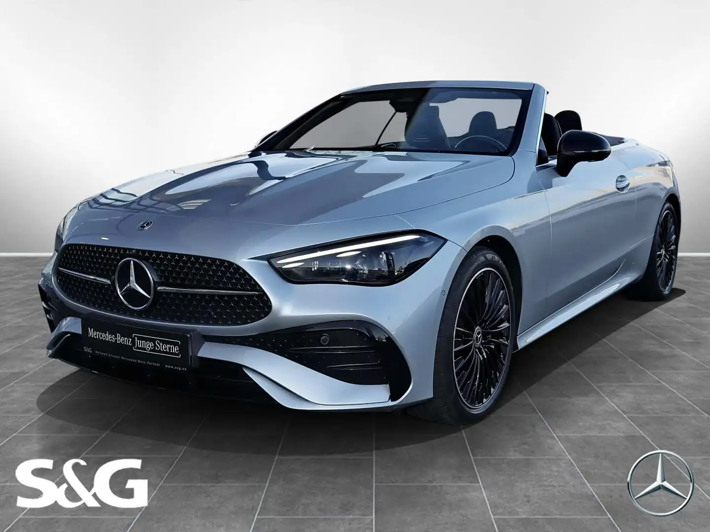 Mercedes-Benz CLE 200 Cabriolet AMG NIGHT+MEMORY+19 ZOLL+360° Silber - 1