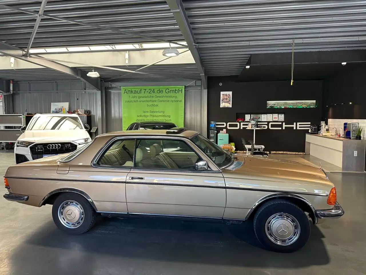 Mercedes-Benz 230 CE Original Zustand Oldtimer, foto 7