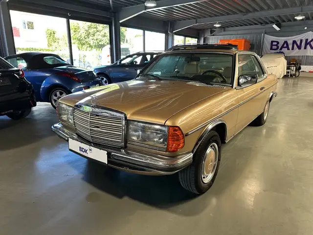 Mercedes-Benz 230 CE Original Zustand Oldtimer
