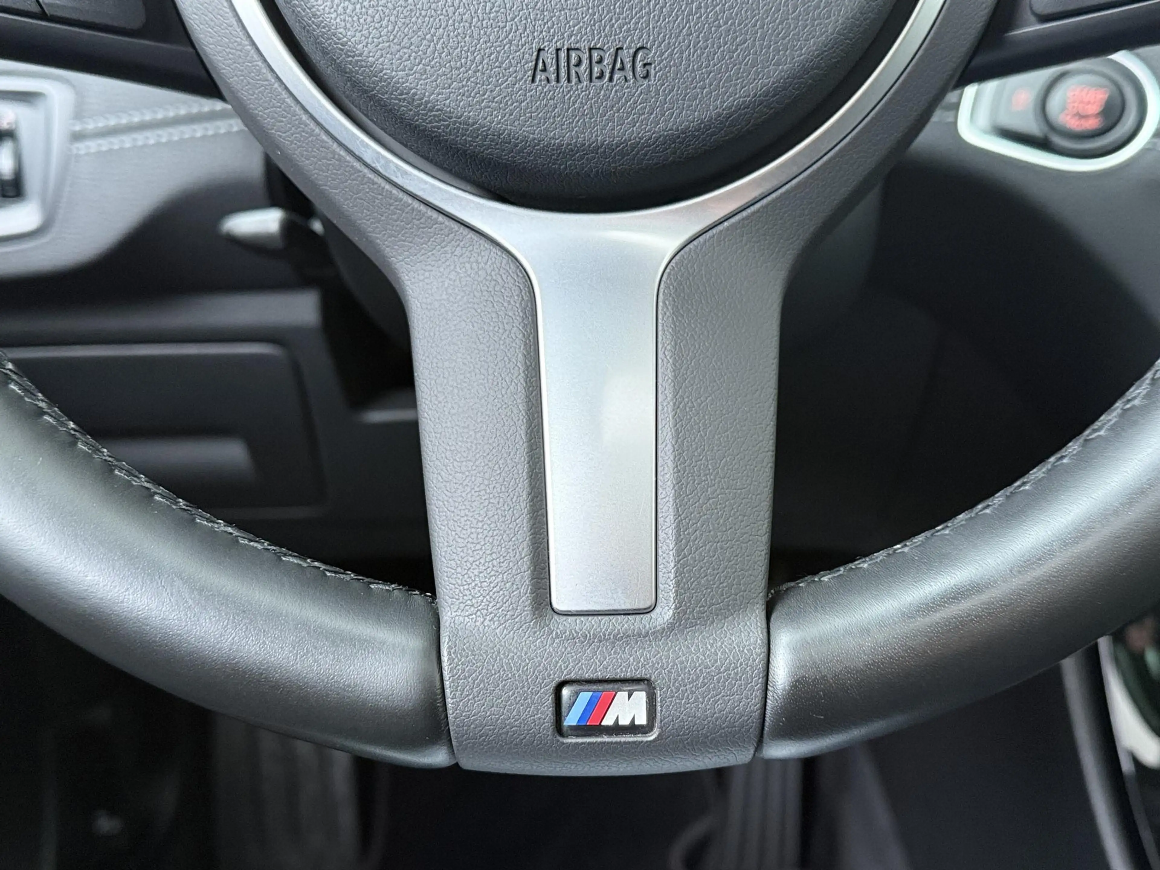BMW X2 xDrive20i High Executive | 192 PK | Panoramadak | — photo 11
