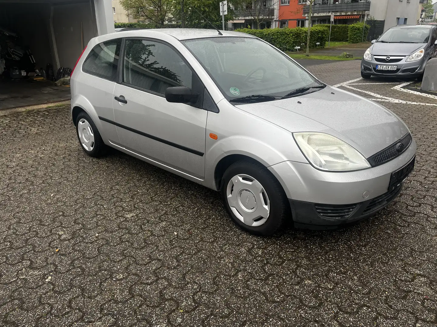 Ford Fiesta 1.3 Viva - 1
