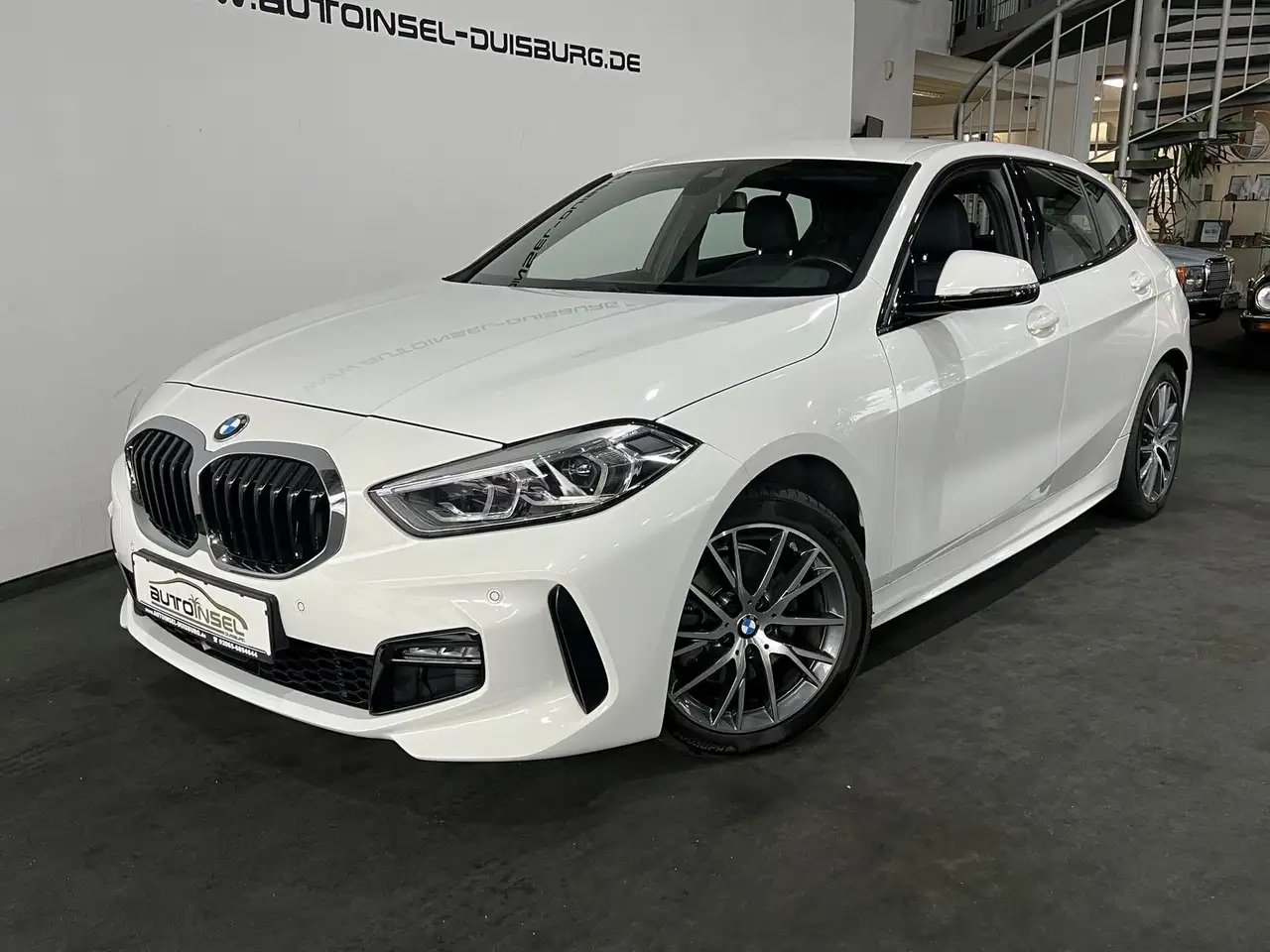 BMW 118