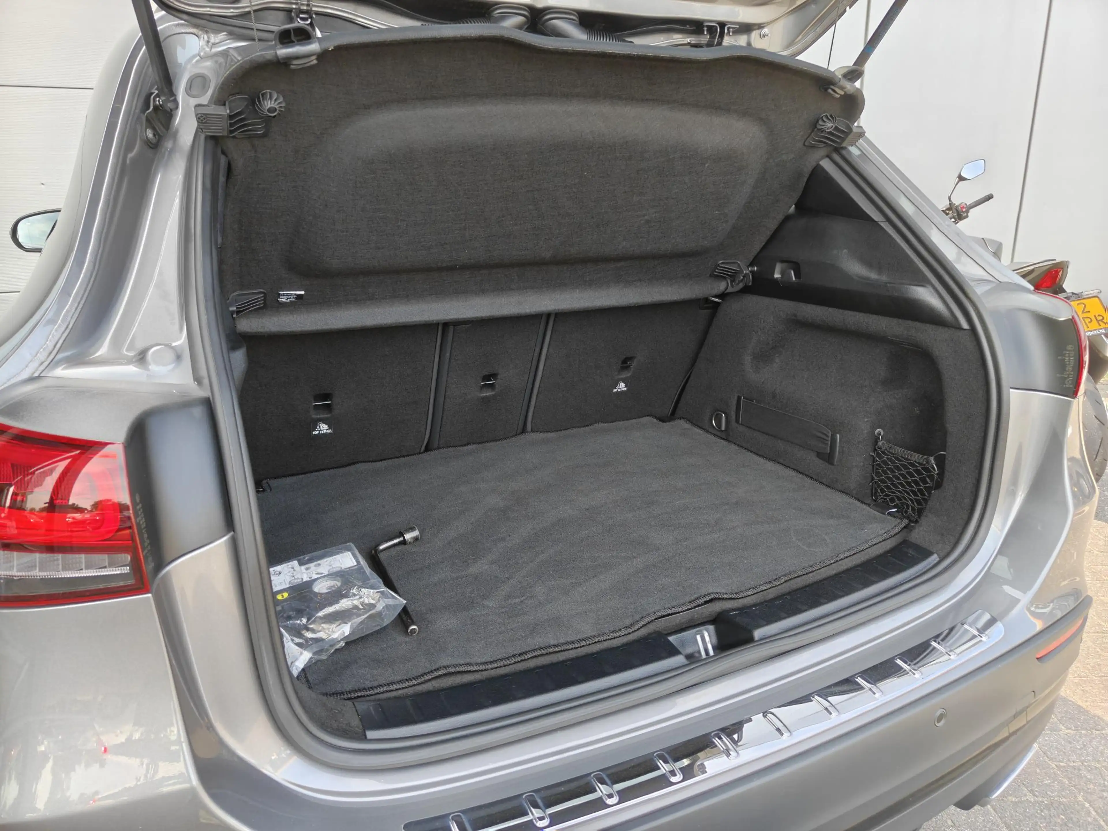 Mercedes-Benz GLA 180 AMG Line Trekhaak/AMG/Clima/Camera — photo 16