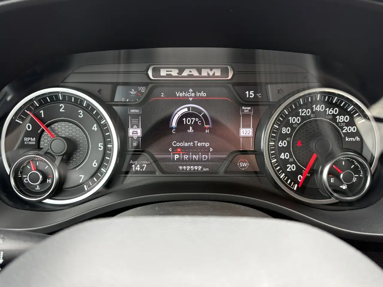 RAM 1500 снимка RAM 1500