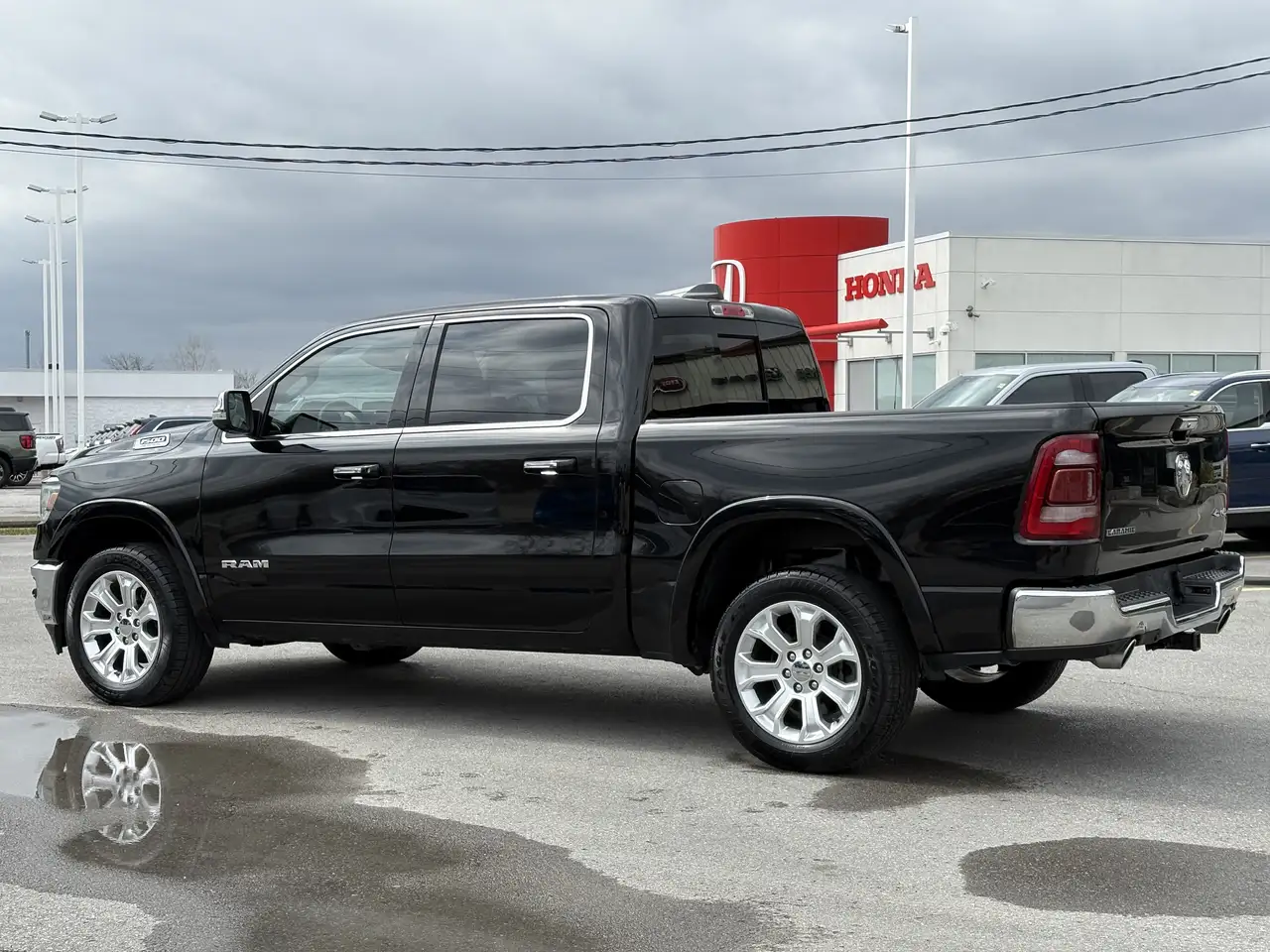 RAM 1500 снимка RAM 1500