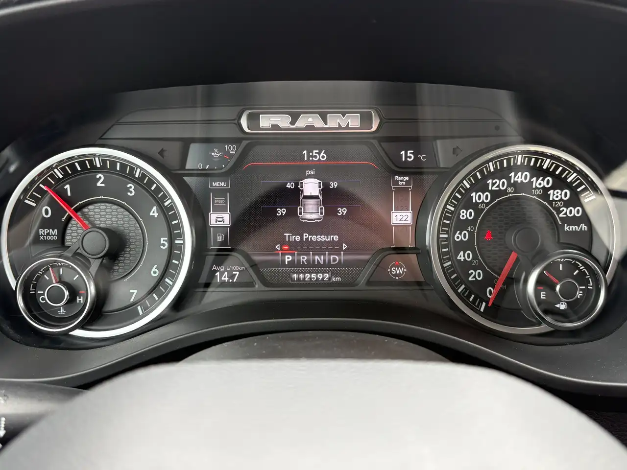 RAM 1500 снимка RAM 1500