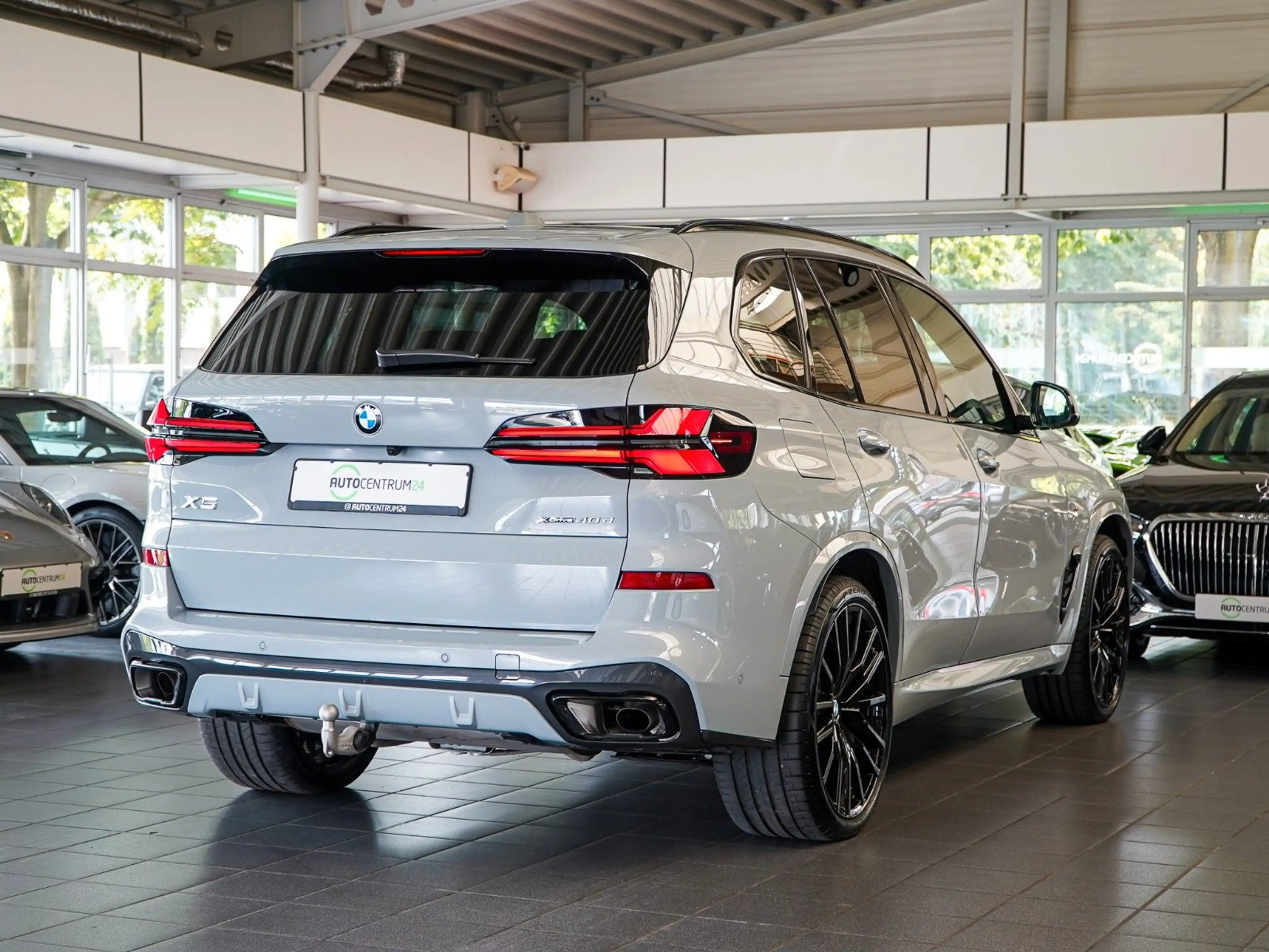 BMW X5 40d M Sport Pro AHK Pano Massage HUD — photo 8