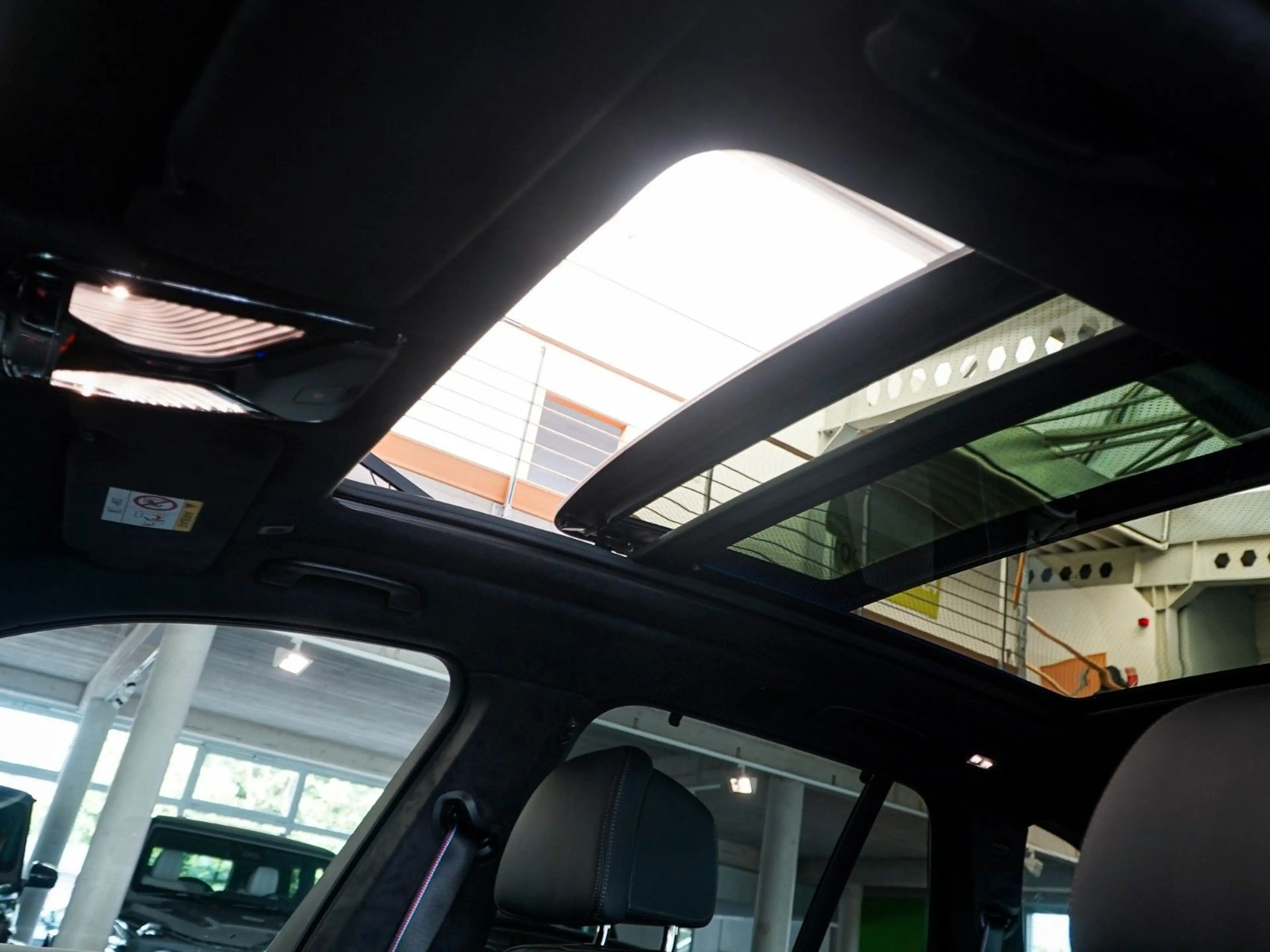 BMW X5 40d M Sport Pro AHK Pano Massage HUD — photo 14