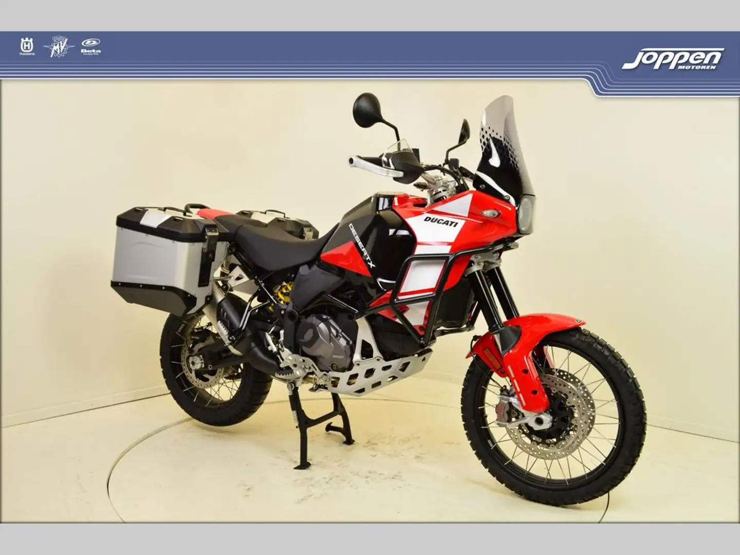 Ducati DesertX discovery Red - 2