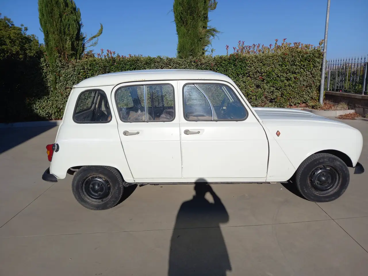 Renault R 4 R4 5p 956 TL, foto 2