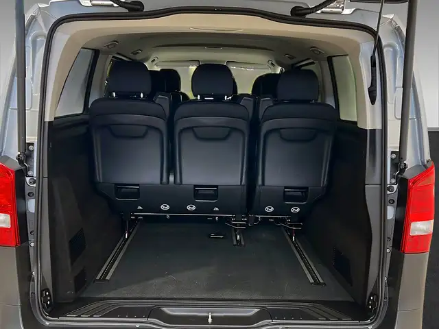 Mercedes-Benz Vito view 8