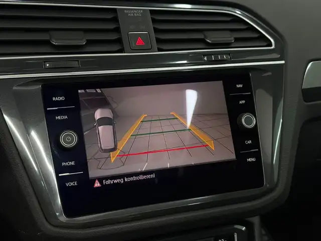 Volkswagen Tiguan view 29