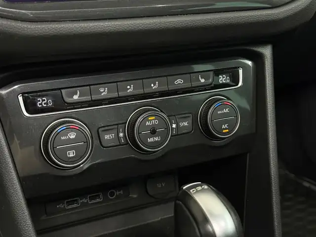 Volkswagen Tiguan view 27