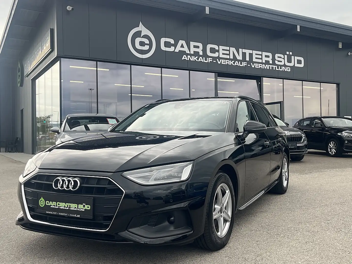 Audi A4 Avant 35 TDI S-tronic Schwarz - 1