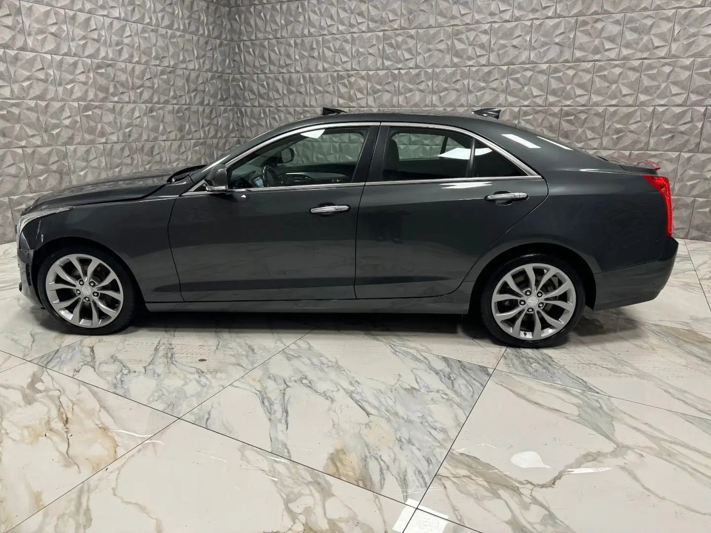 Cadillac ATS 2,0L Turbo AWD Performance Grau - 2