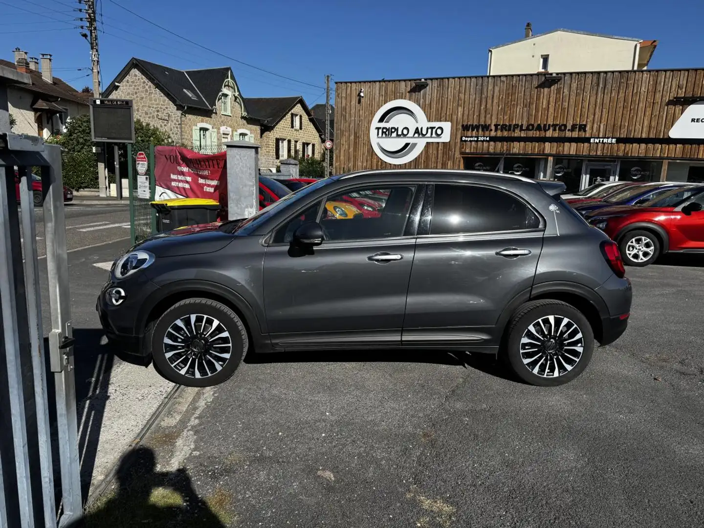 Fiat 500 X 1.6 Multijet 120 S\u0026S Cross Gps + Clim + Camera AR Gris - 2