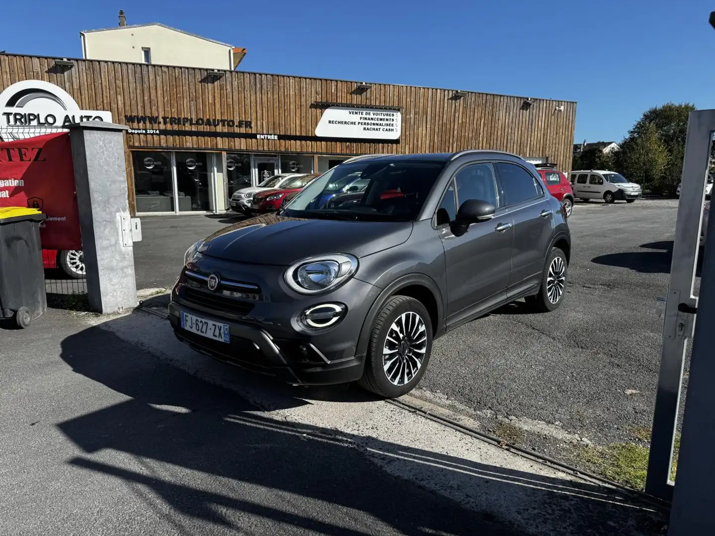 Fiat 500 X 1.6 Multijet 120 S\u0026S Cross Gps + Clim + Camera AR Gris - 1