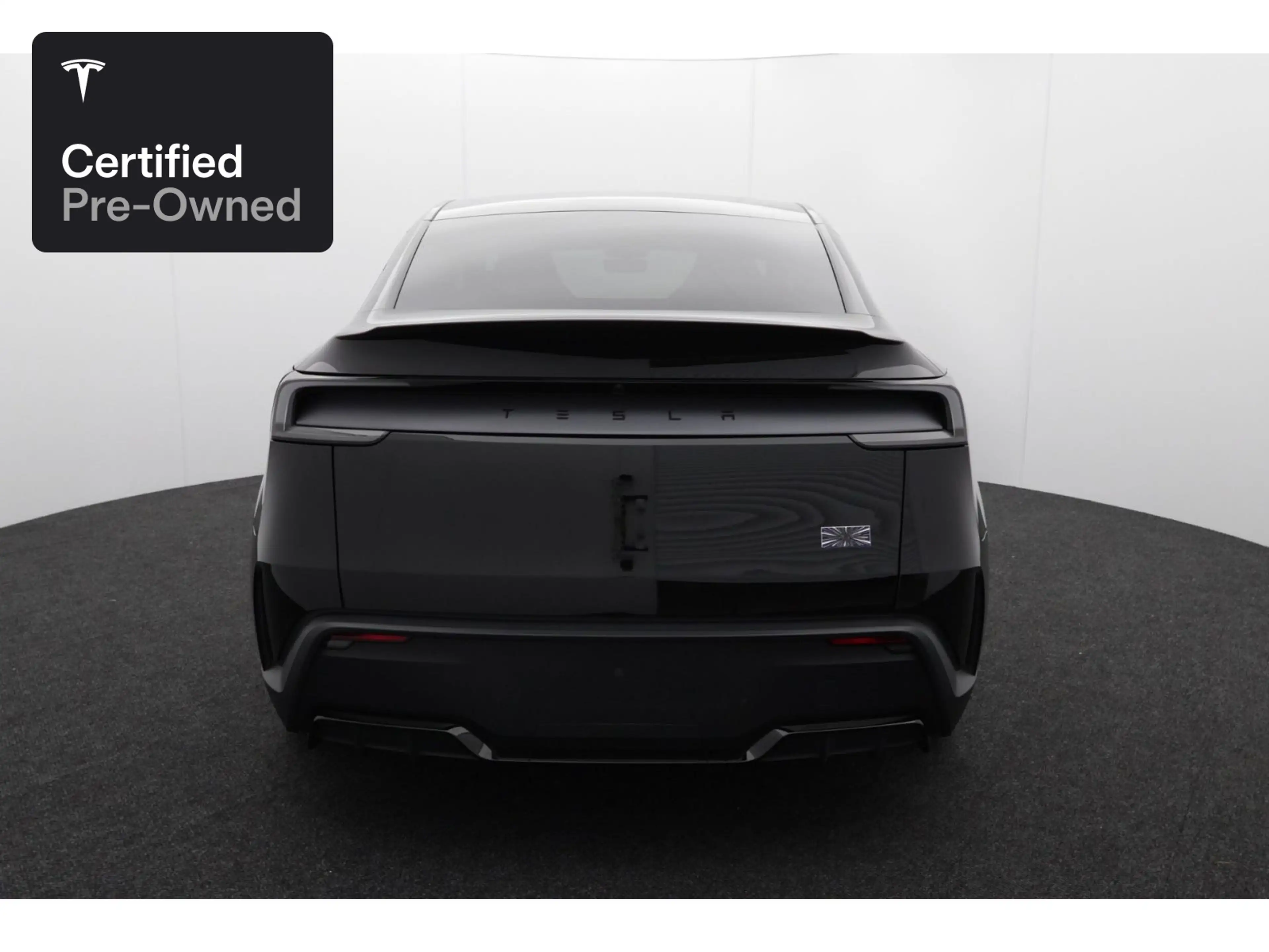Tesla Model Y Performance "Certified Pre-Owned" — photo 7